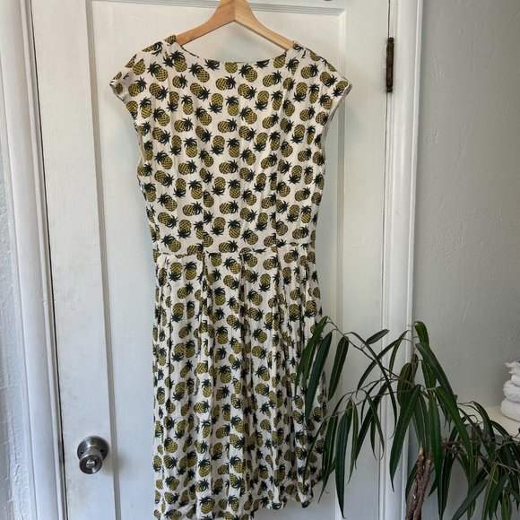 Emily and Fin Annie Pineapple Dress - Picture 6 of 7